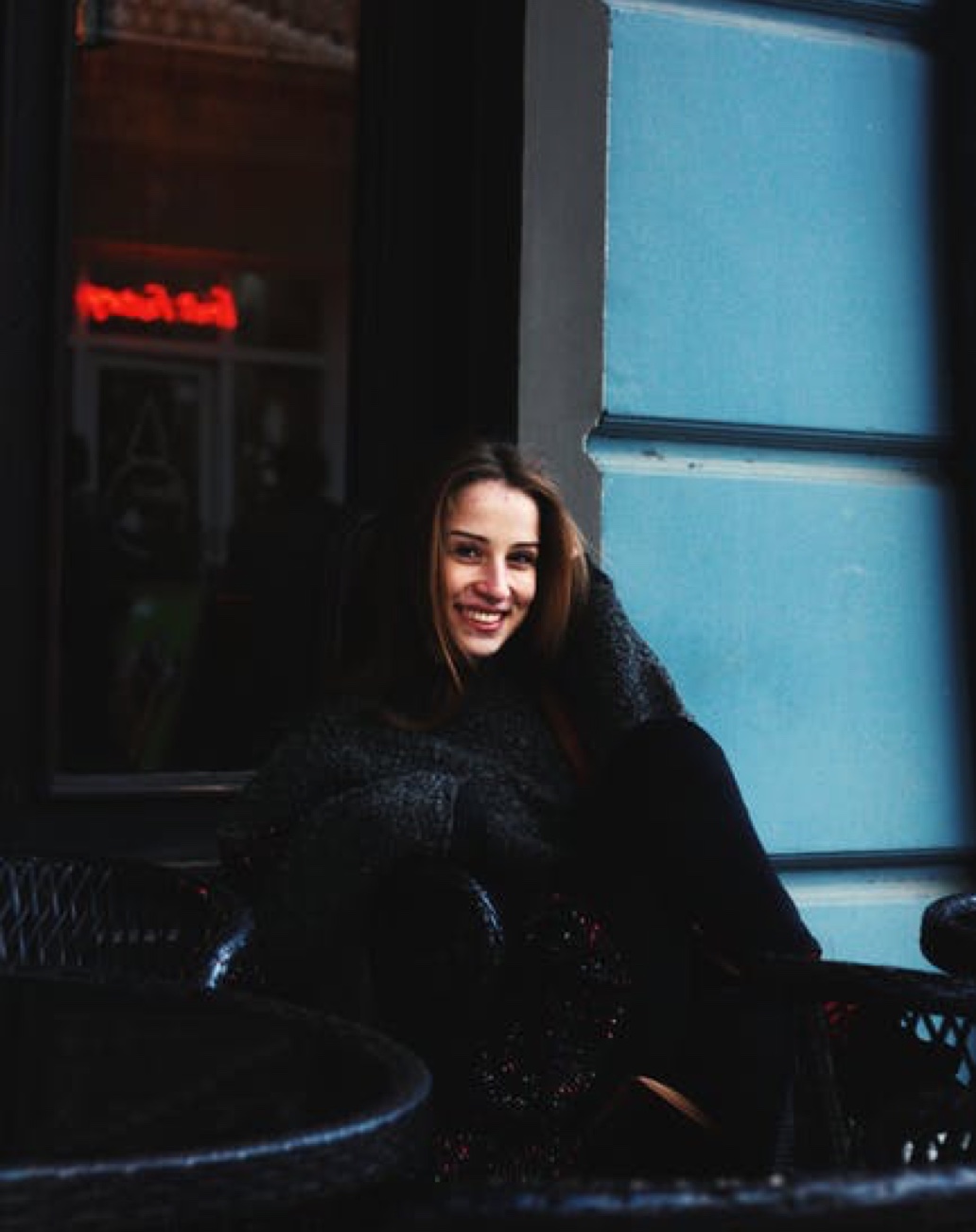 Left aligned image with caption Credits to Laurent Nivalle.